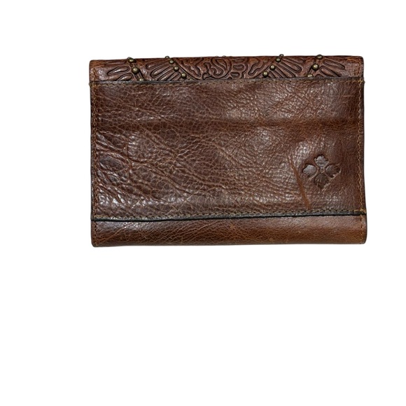 Patricia Nash Colli Brown Leather Trifold Tasseled Wallet - Picture 3 of 9